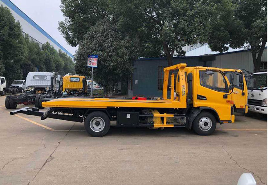 國(guó)六江淮駿鈴V5一拖二平板清障車(chē)后方位圖