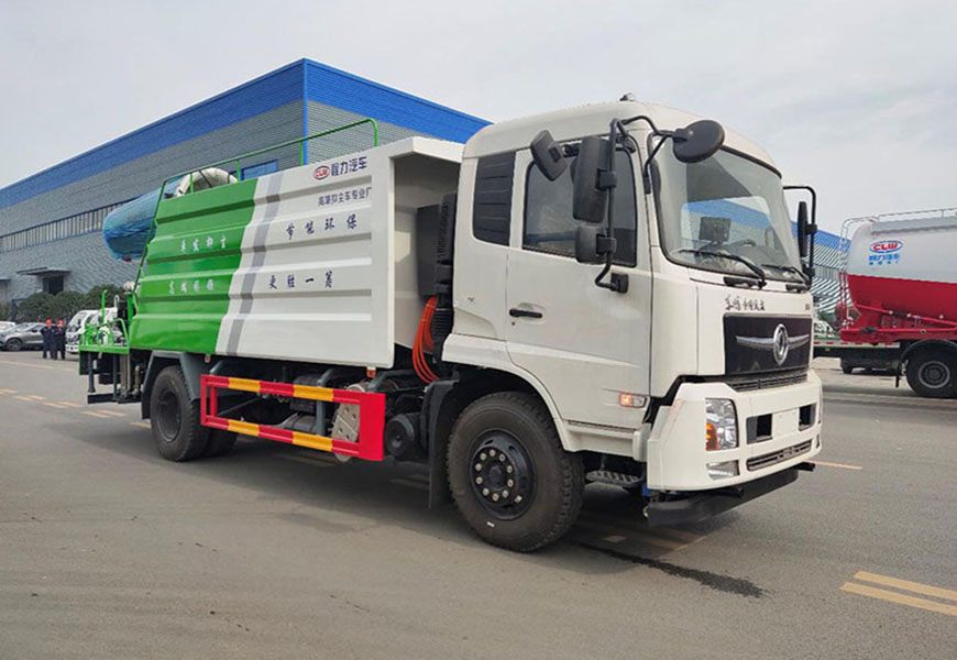 東風(fēng)專(zhuān)底國(guó)六單發(fā)抑塵車(chē)