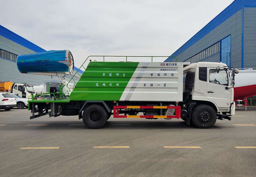 東風(fēng)專(zhuān)底國(guó)六單發(fā)抑塵車(chē)