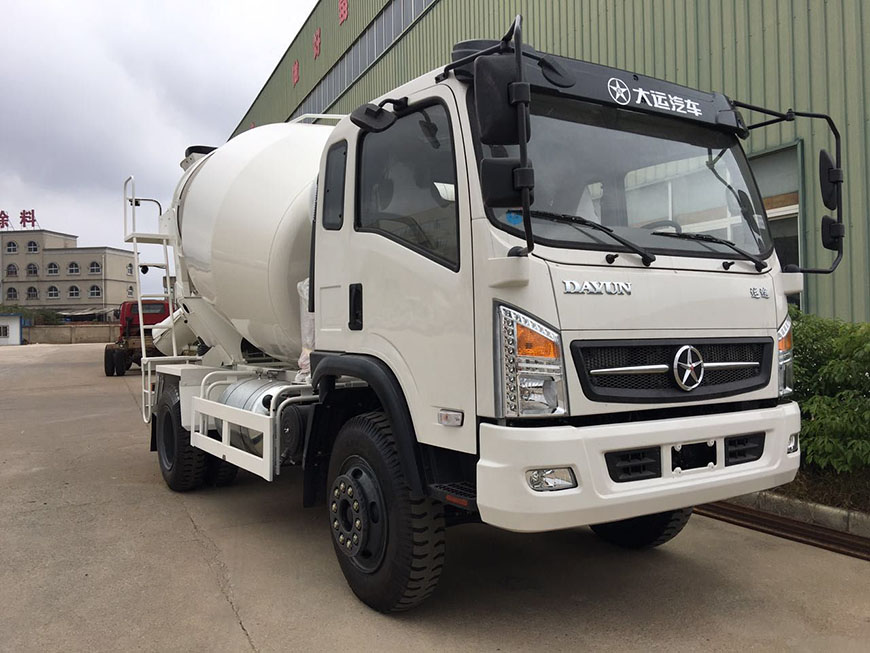 大運(yùn)運(yùn)途6方攪拌車(chē)